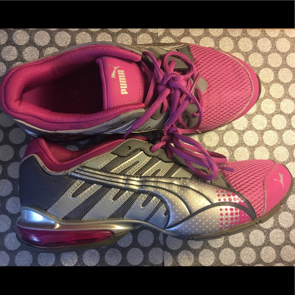 Puma Tazon 6 women’s running shoes sz 7